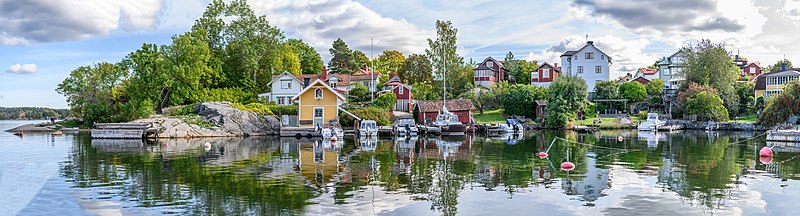 Norrhamnen sedd från hembygdsgården september 2019