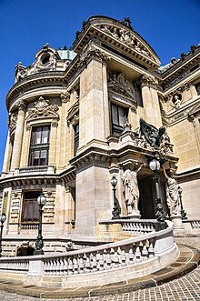 Le pavillon de la bibliothèque