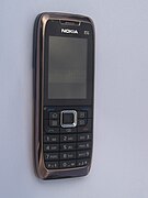 Nokia E51, una barra és telèfon.