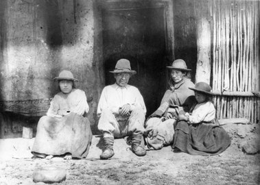 Familia Quichua. Provincia de Moxos. Bolivia 1904-1905.