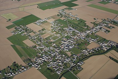 Village de Beuste vu du ciel.