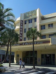 Teatrul Lincoln din Miami Beach, de Thomas W. Lamb (1936)