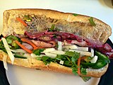 Bánh mì đặc biệt ("special combo" sandwich)