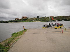 Prom na Wiśle, DW518 oraz panorama miasta Gniew