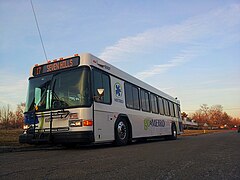 Low Floor (2006) for SORTA; note smaller headsign; top of windshield now aligned with top of sliding side windows