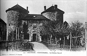 Le château Bayard.