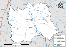 Carte en couleur présentant le réseau hydrographique de la commune