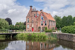 De Wedderborg in 2015, na de verbouwing. Het gebouw aan rechterzijde staat op de plek van het oude steenhuis.