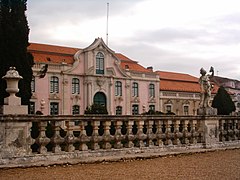 El Salón del Trono antes de la restauración.