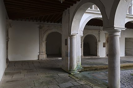 Claustro