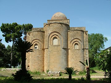 Chiesa della Santissima Trinità di Delia