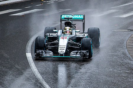 Mercedes F1 W07 Hybrid, by Andrew Locking (edited by Crisco 1492)