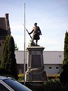 le monument aux morts du sculpteur Laoust