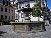 Der Hennebrunnen