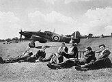 Eckford (far right) and his fellow pilots