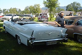 1956 Cadillac Eldorado Biarritz od tyłu