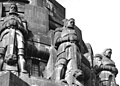 Wächterfiguren (Guards), by Franz Metzner, encircling the dome of the Völkerschlachtdenkmal.