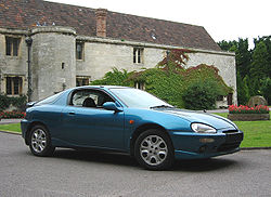 En Mazda MX3 V6 24V från 1992.