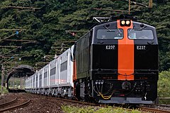 花蓮港から甲種回送中の列車（2021年8月2日）