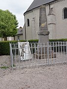 Le monument aux morts.