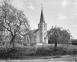 De kerk van Weiwerd in 1978, vlak voor de afbraak