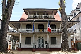 Vue de la mission diplomatique