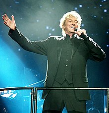 Manilow live in 2008 at the Xcel Energy Center, St. Paul, Minnesota.