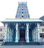 Raised platform adjacent to Gali gopuram