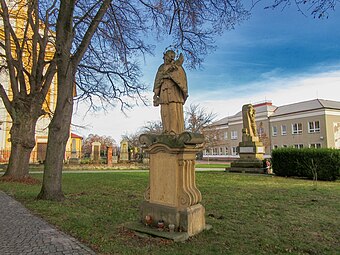 Statue de Saint-Jean Népomucène.