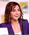 Allison Scagliotti interpreta Georgie Dowling