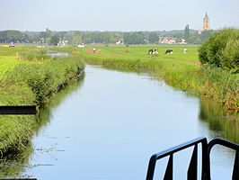 De Eemnesservaart gezien vanaf de Eemnessersluis