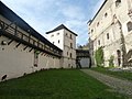 Fortification sud du vieux château.