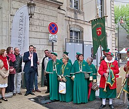 Die Bruderschaft der Erdbeere in Carpentras