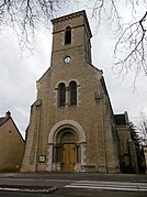 Façade de l'église du Sacré-Cœur de La Bedugue.