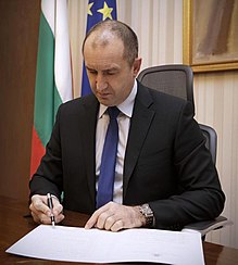 Rumen Radev.jpg