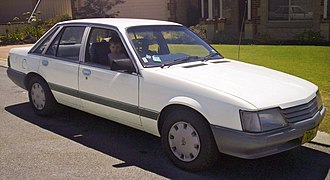 1984 Holden VK Commodore sedan, soortgelyk aan die Chev Commodore wat in Suid-Afrika verkoop is