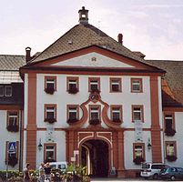 Torgebäude der alten Abtei