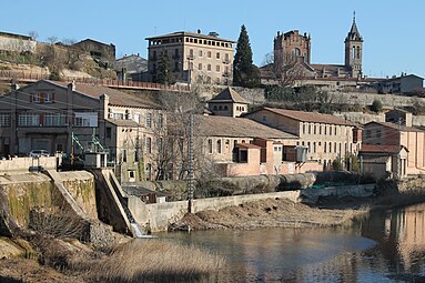 Cal Metre cola ilesia de Santa Eulàlia