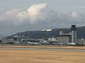 Osaka Itami Kontrollturm und Terminal