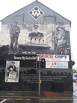 Le Titanic a été construit dans les chantiers Harland and Woolf de Belfast, bastion de la communauté protestante. Lower Newtownards, East Belfast (2006).