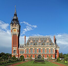 L'hôtel de ville.