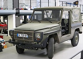 Peugeot P4 (вайсковы варыянт у музеі кампаніі «Пежо»)