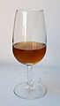 Verre INAO di Sherry amontillado.