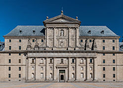 Mosteiro do Escorial, Juan de Herrera (1563-1586)