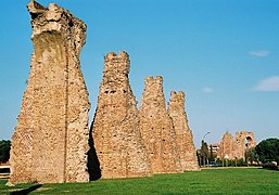 L'aqueduc romain.