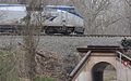 Un treno Amtrak sul Colchester Overpass