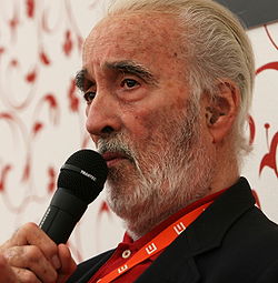 herec Christopher Lee ztvárnil roli hraběte Dooku