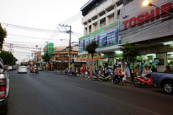 Straßenszene in Buri Ram