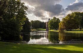 Kasteel Rosendael seen from one of the ponds