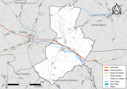 Carte en couleur présentant le réseau hydrographique de la commune